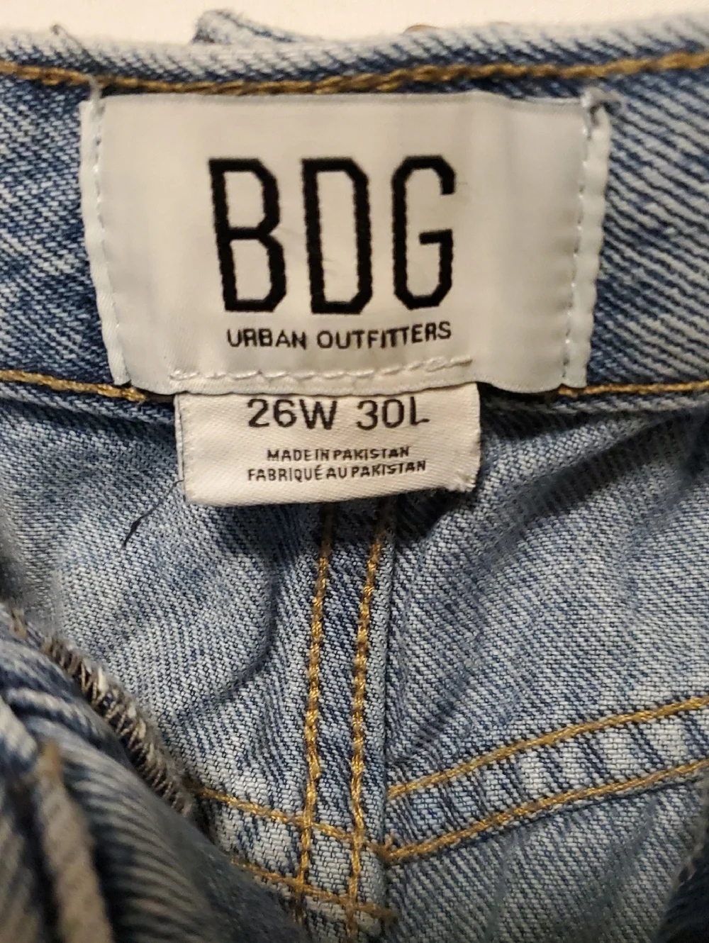 BDG Buckle Barrel Leg Jeans Sz26 - Picture 3 of 5
